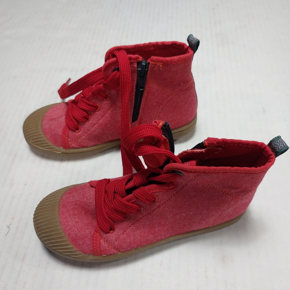 Cat & Jack Kids Red Sneakers Size 12 Toddler.